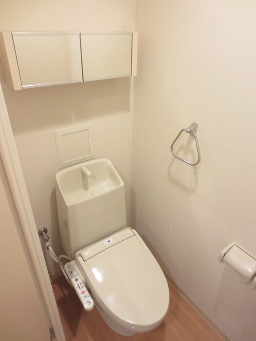 アンビシャス千葉城前の物件内観写真