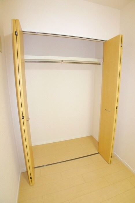 アンビシャス千葉城前の物件内観写真