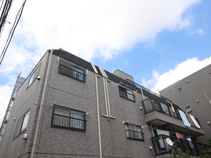 カーサいづみの物件外観写真