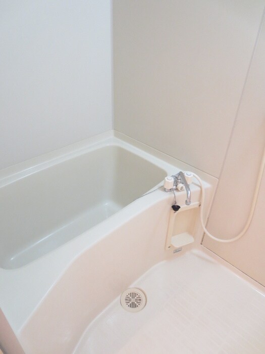 ハピネス飯田六号館の物件内観写真