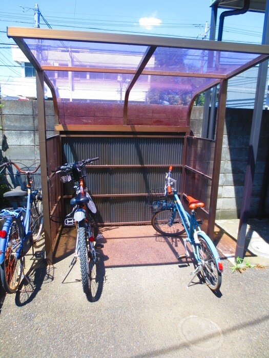 エクランの物件外観写真