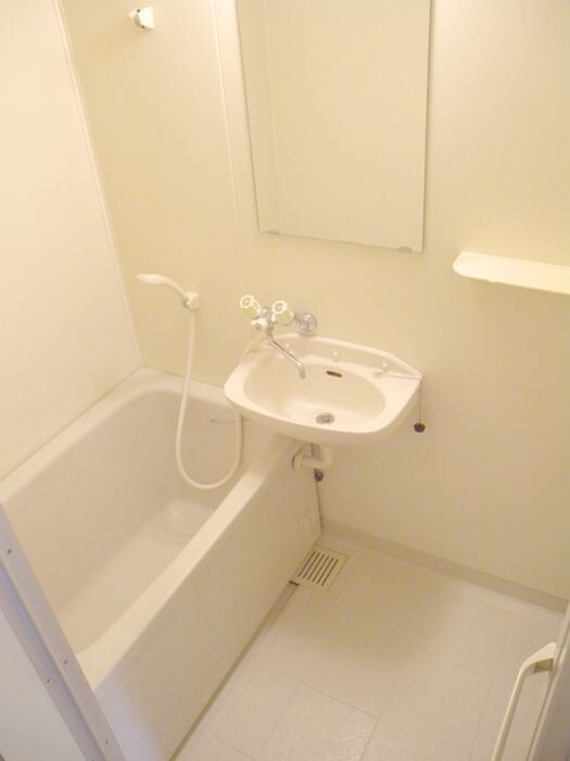 エクランの物件内観写真