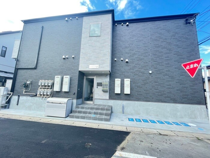 シャインコート武里の物件外観写真