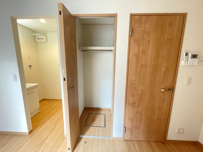 シャインコート武里の物件内観写真