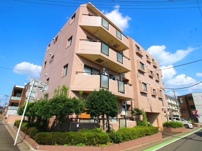 レジェンドの物件外観写真