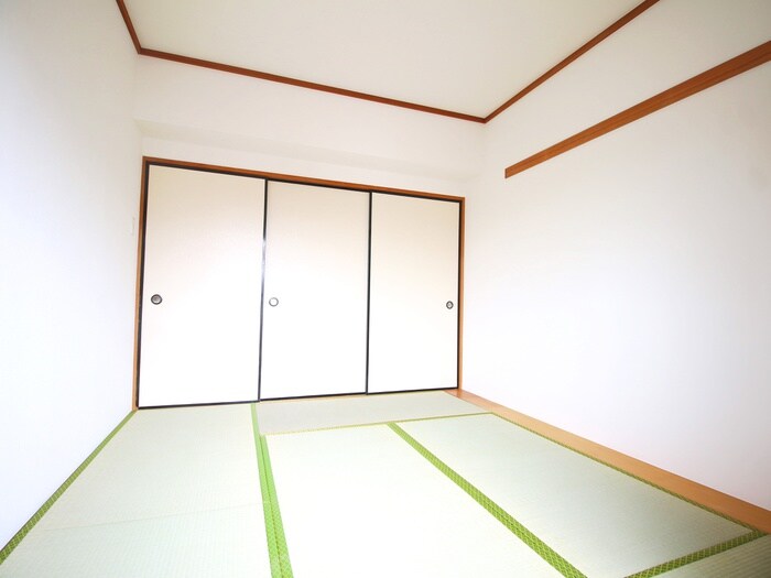 レジェンドの物件内観写真