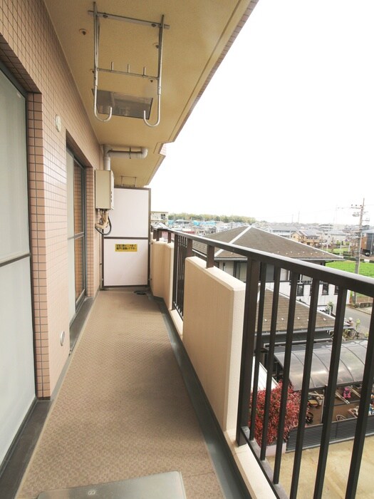 レジェンドの物件内観写真