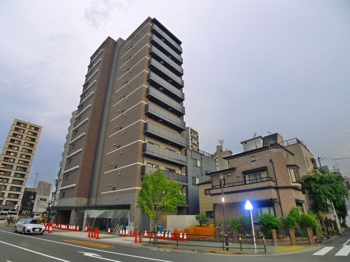 S-RESIDENCE千住大橋の物件外観写真