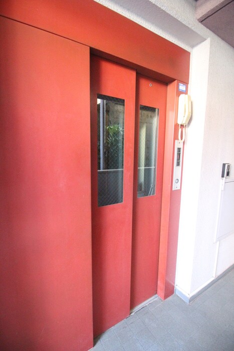 ビュ－パレスの物件外観写真