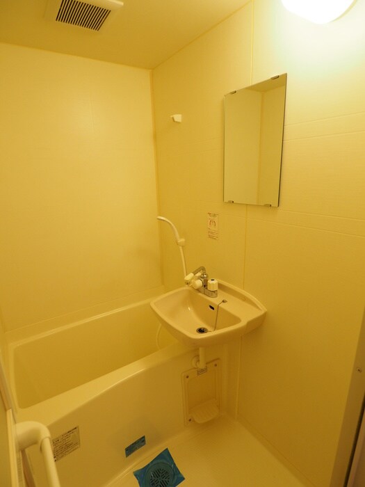 Js court(ｼﾞｴｲｽﾞｺ-ﾄ)の物件内観写真