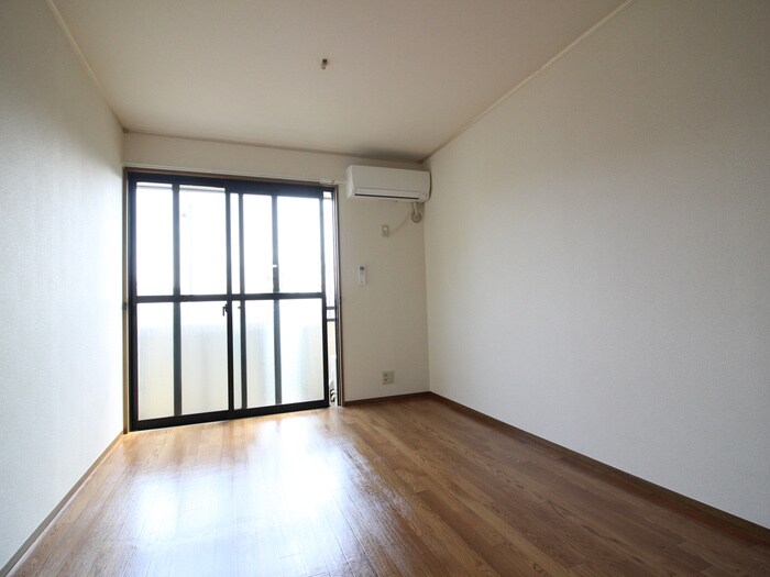 フラワ－メゾンの物件内観写真