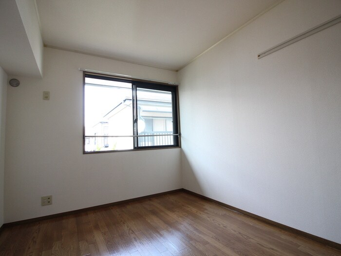 フラワ－メゾンの物件内観写真