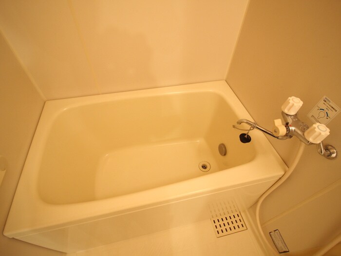 フラワ－メゾンの物件内観写真