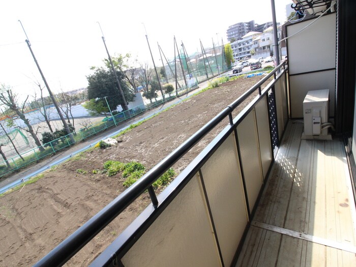 フラワ－メゾンの物件内観写真