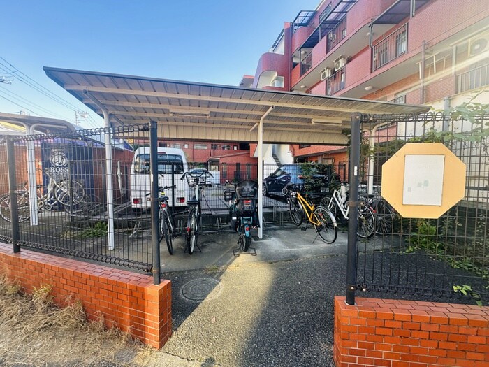 エル　パラドールの物件外観写真