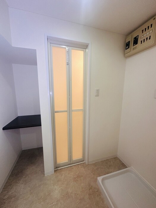 エル　パラドールの物件内観写真