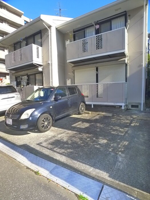 ジュネスいなほの物件外観写真