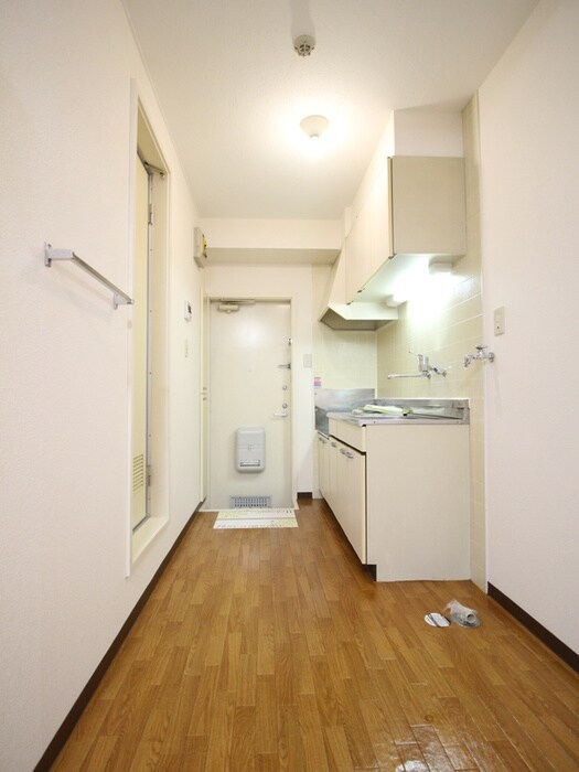 ウエスト　アシュ－ルＡの物件内観写真