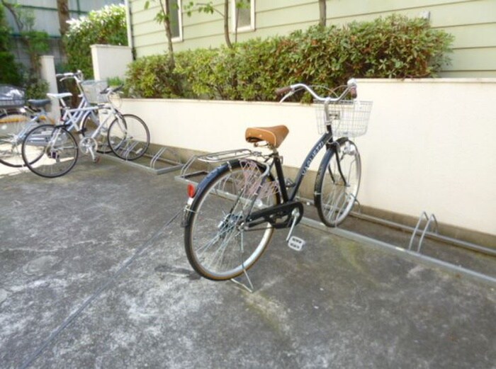 ウエスト　アシュ－ルＡの物件内観写真