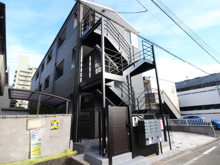 Ａｍｂｉｔｉｏｎ南橋本の物件外観写真