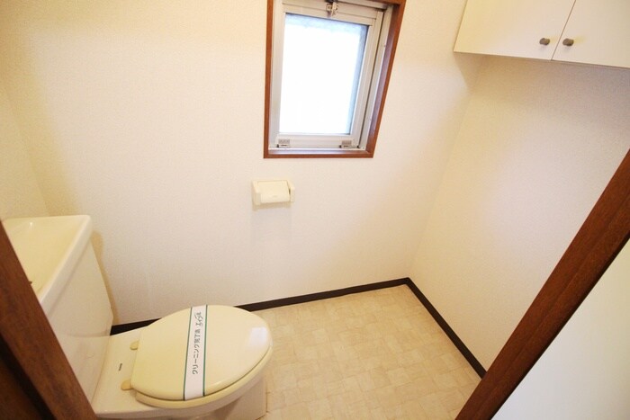 鶴第二マンションの物件内観写真