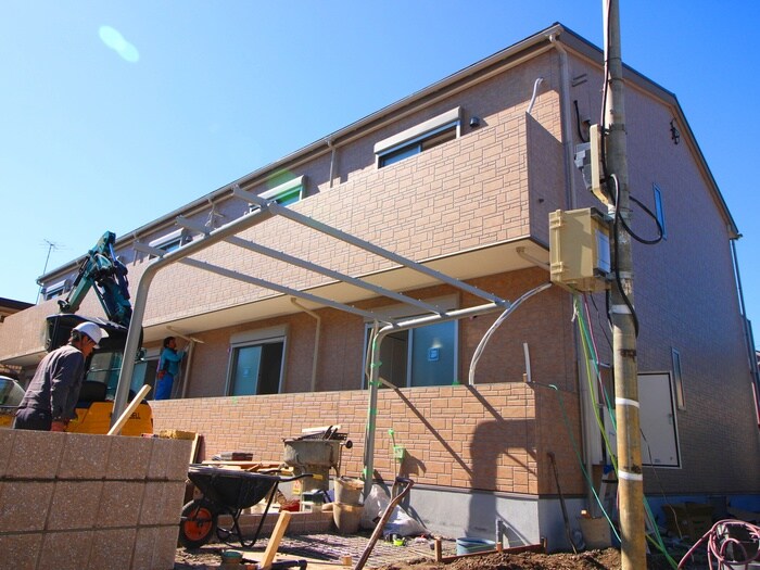 ハイハーバーの物件外観写真