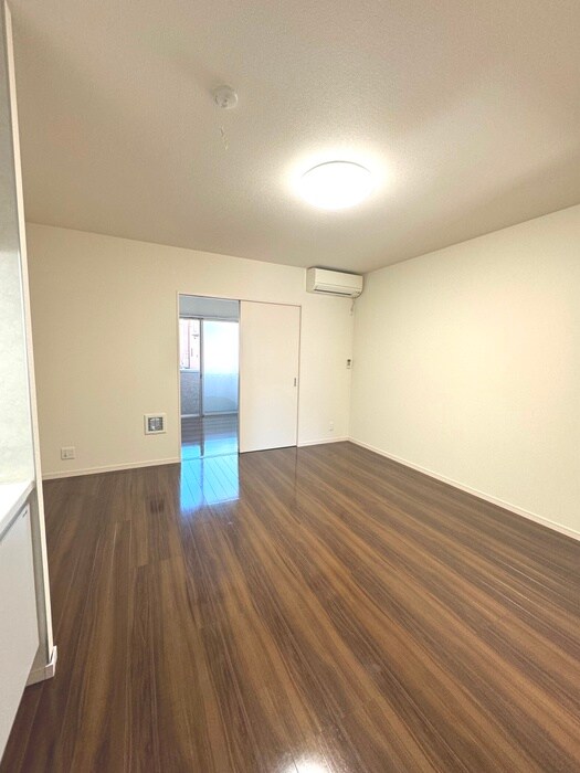 ハイハーバーの物件内観写真