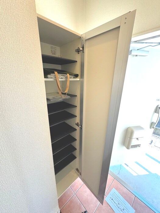 ハイハーバーの物件内観写真