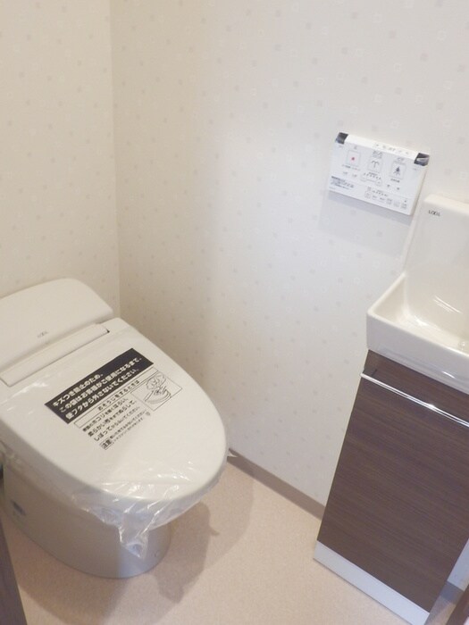 春日町６丁目戸建の物件内観写真