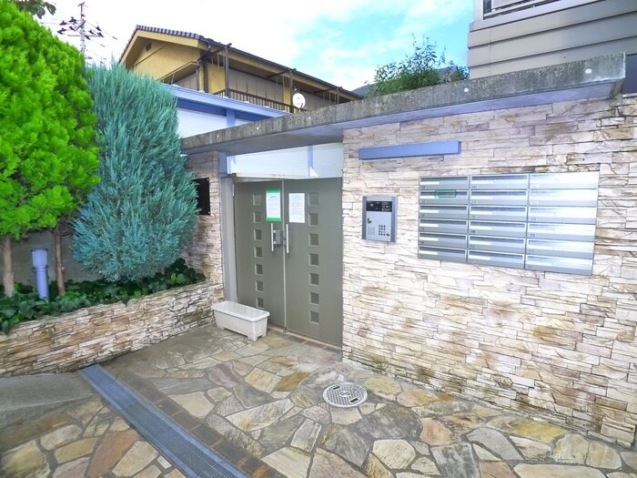 ストリームの物件外観写真