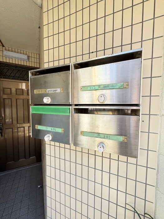 第２村上ビルの物件外観写真