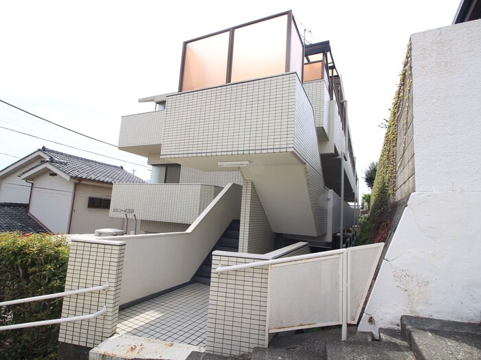 ヒルコーポ星野の物件外観写真