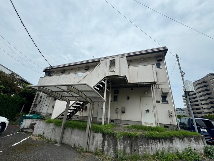 ベスタハウスの物件外観写真