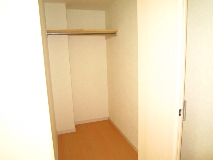 小豆沢マンションの物件内観写真