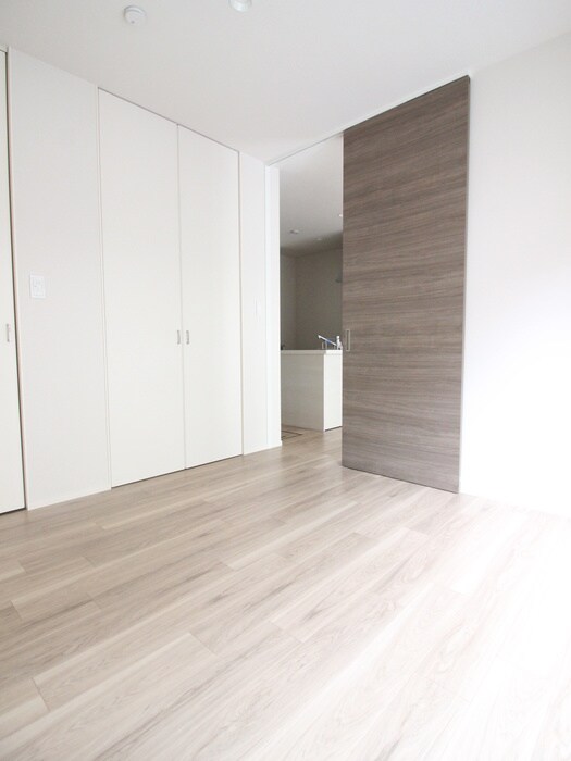 サンタナ厚木の物件内観写真