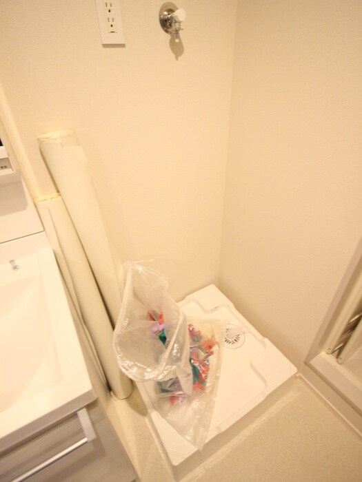 サンタナ厚木の物件内観写真