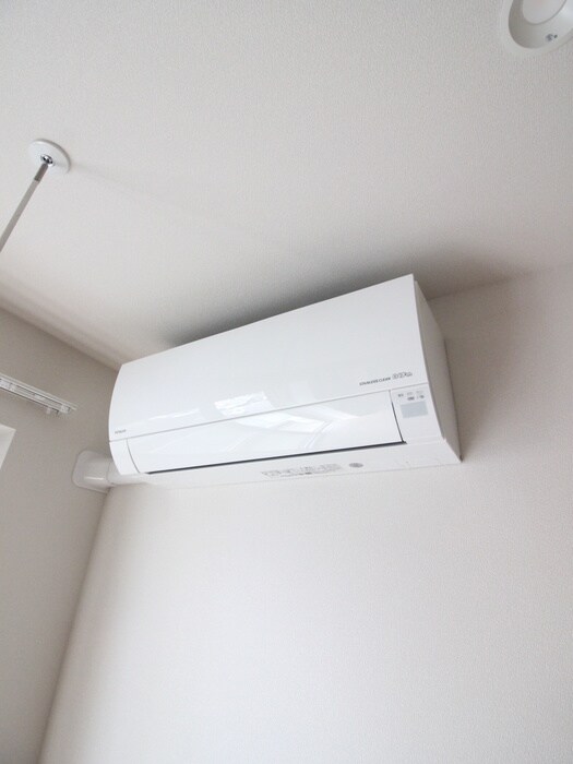 サンタナ厚木の物件内観写真