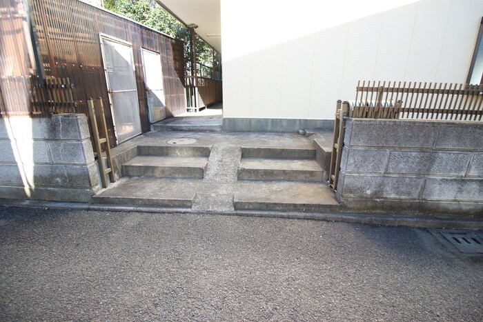 コ－ポグラフテック茅ヶ崎Ａの物件外観写真