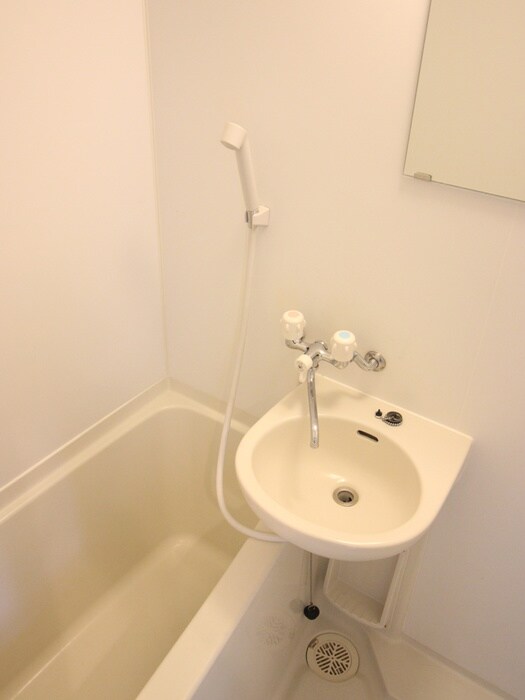 ラファエロの物件内観写真