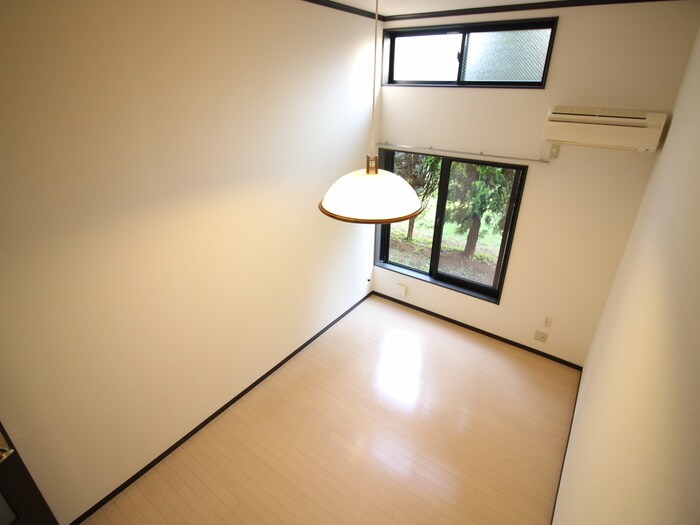 ラファエロの物件内観写真