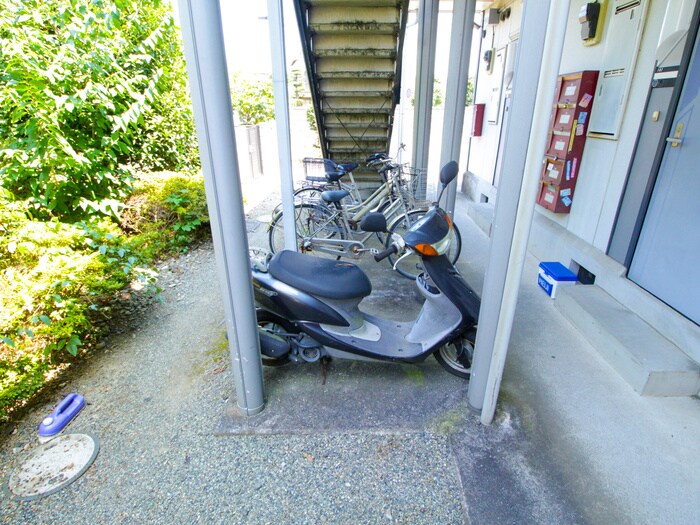 ハイツブリリアン４の物件外観写真