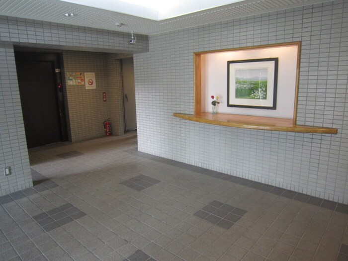 VIP中川の物件外観写真