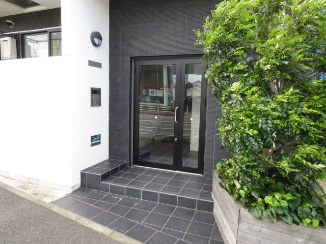 ラネージュ鷺沼の物件外観写真