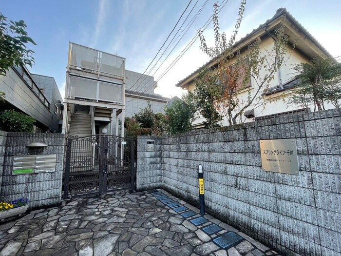 スプリングライフ・千川の物件外観写真