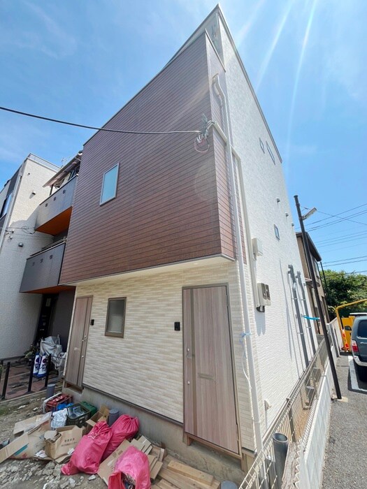 ニューテイル南小岩の物件外観写真