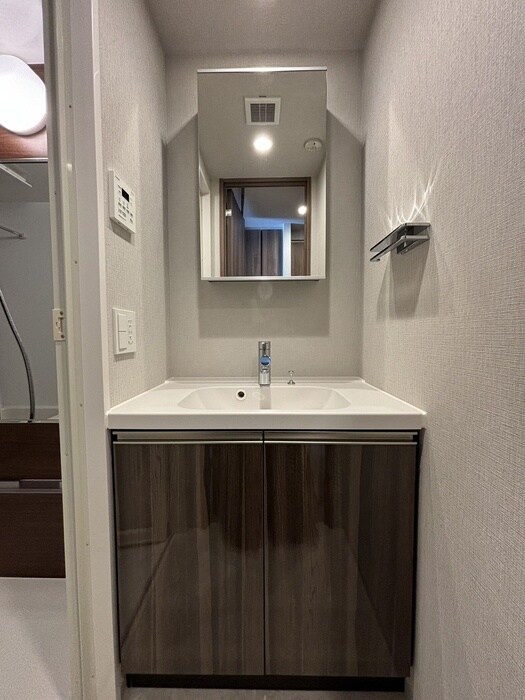 クレストコート町屋の物件内観写真