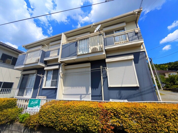 上原コ－ポＢの物件外観写真