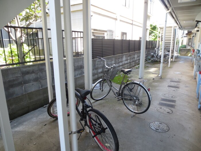 ファミ－ル河本の物件外観写真