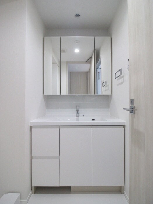 リバーレ麻布十番の物件内観写真