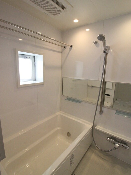 リバーレ麻布十番の物件内観写真